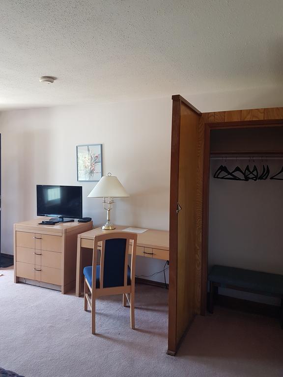A-1 Alberni Inn Πορτ Άλμπερνι Εξωτερικό φωτογραφία