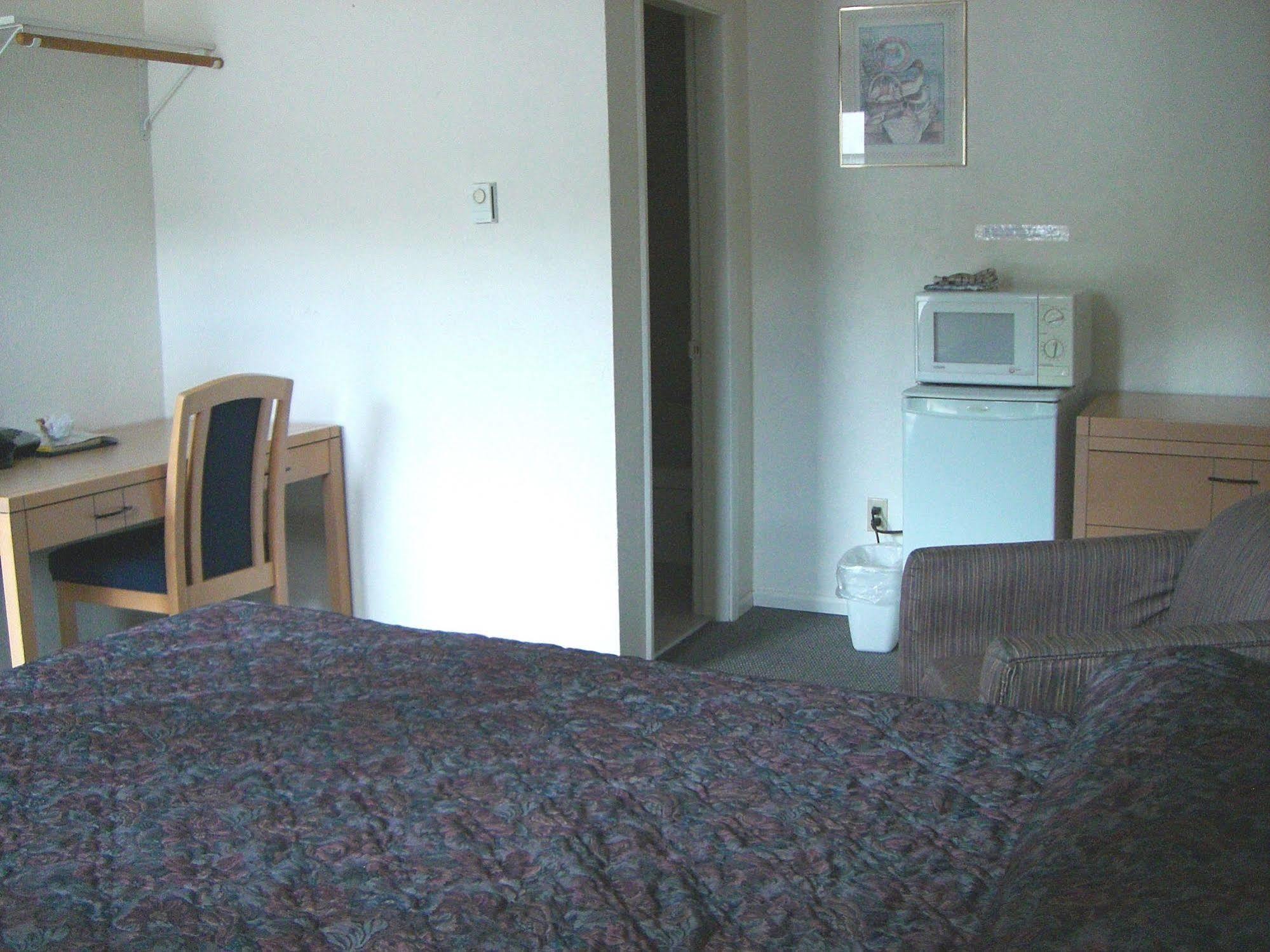 A-1 Alberni Inn Πορτ Άλμπερνι Εξωτερικό φωτογραφία